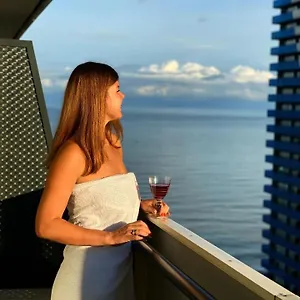 **** شقة Orbi Your Seaside جورجيا